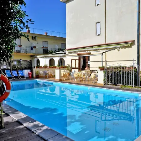 Isabella Hotel Península Sorrentina