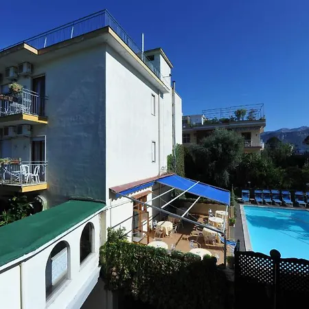 Isabella 4* Península Sorrentina